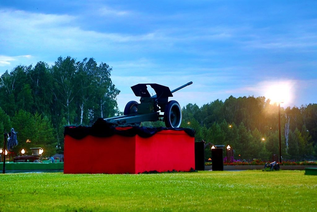 Новосибирский крематорий вечерние фото пушка